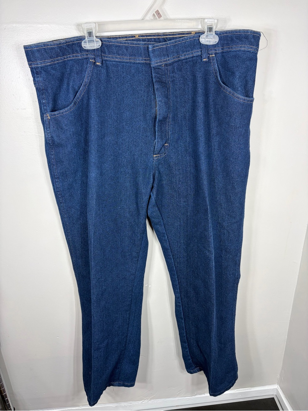 Wrangler Regular Fit Jeans Men’s 42x29 Dark Wash Straight Leg Denim